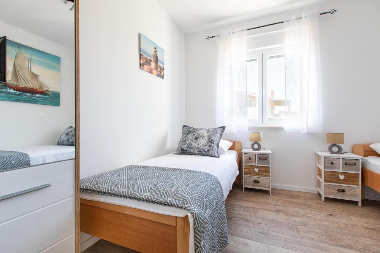 Sunny Island Apartment トロギール エクステリア 写真