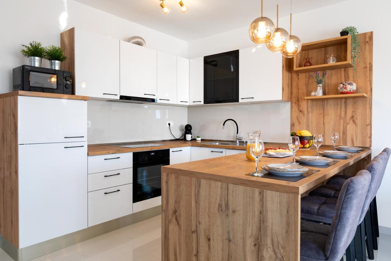Sunny Island Apartment トロギール エクステリア 写真